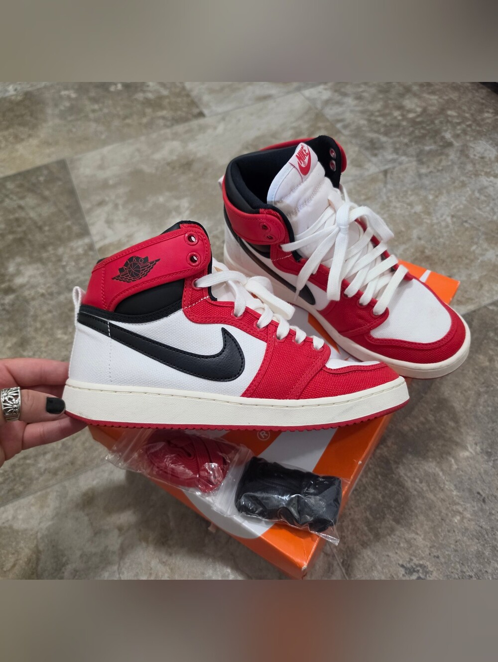 Air Jordan 1 AJKO "Chicago" (2021) Men's 7 Women's 8.5